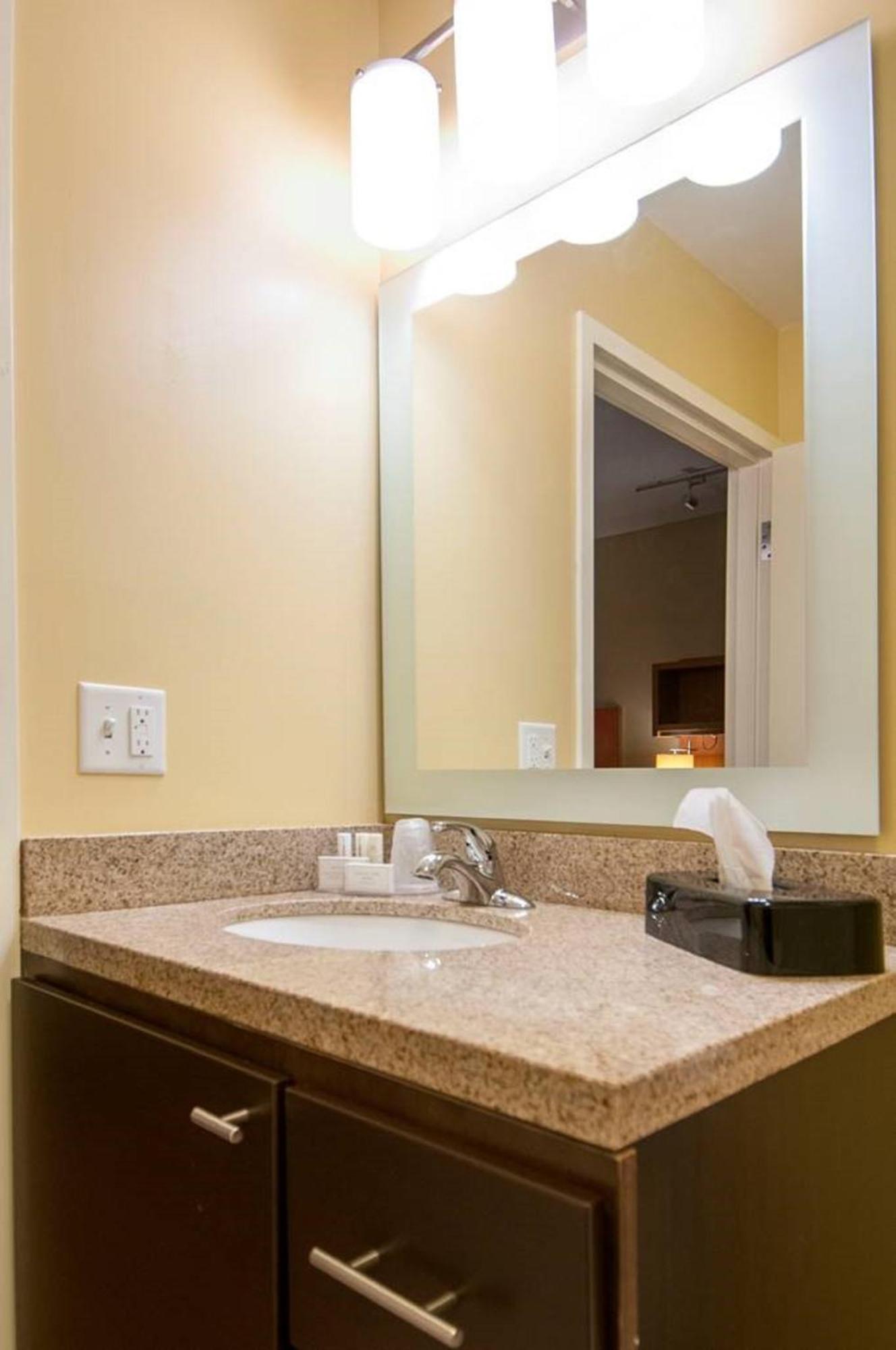 Towneplace Suites By Marriott Baton Rouge Gonzales Buitenkant foto