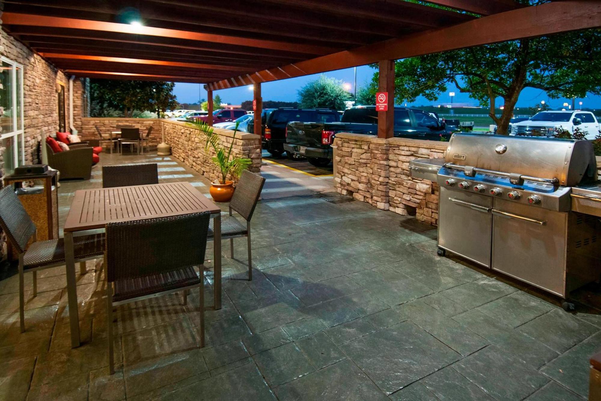 Towneplace Suites By Marriott Baton Rouge Gonzales Buitenkant foto